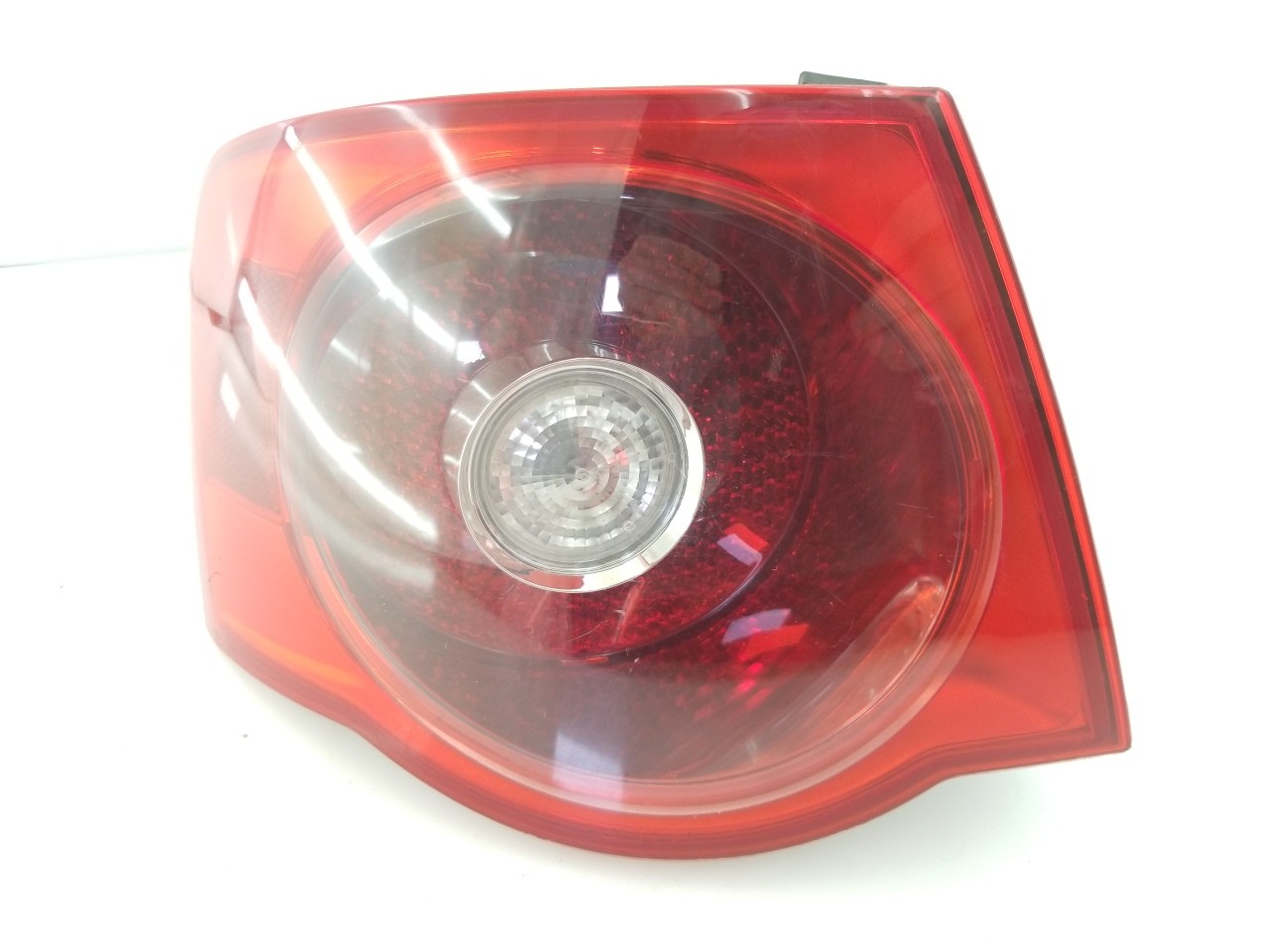 Taillight Outer LR