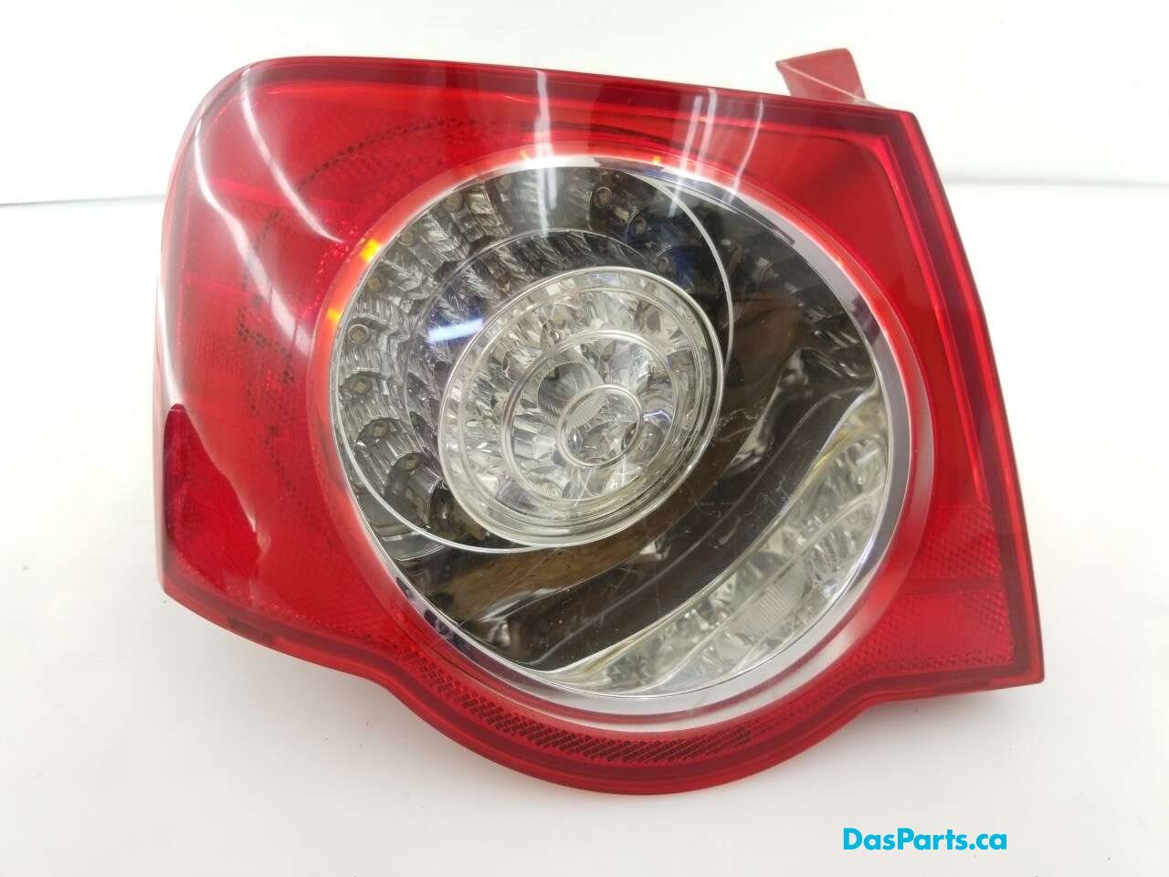 Taillight Outer LR