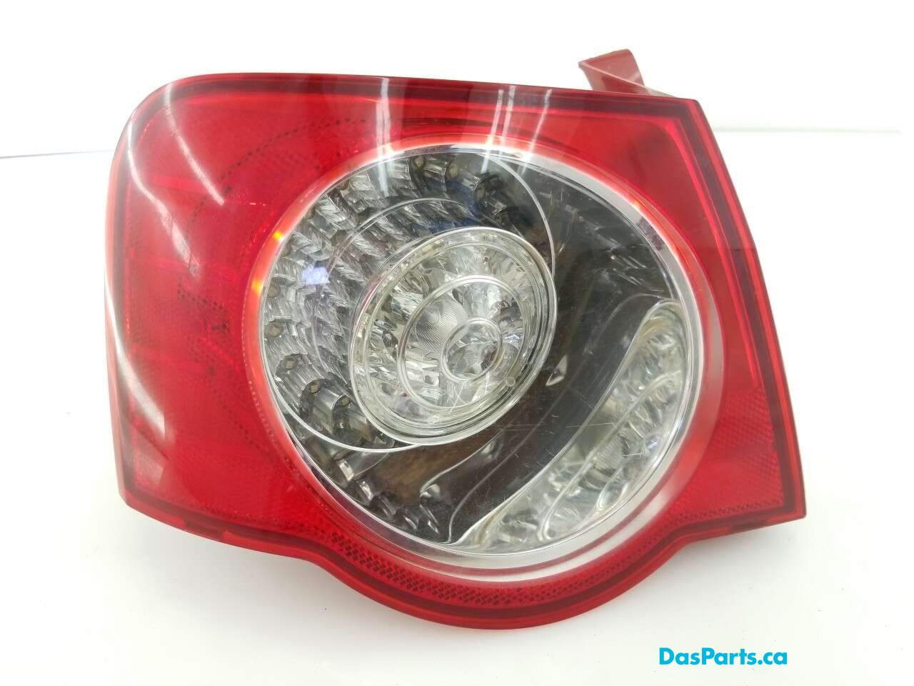 Taillight Outer LR