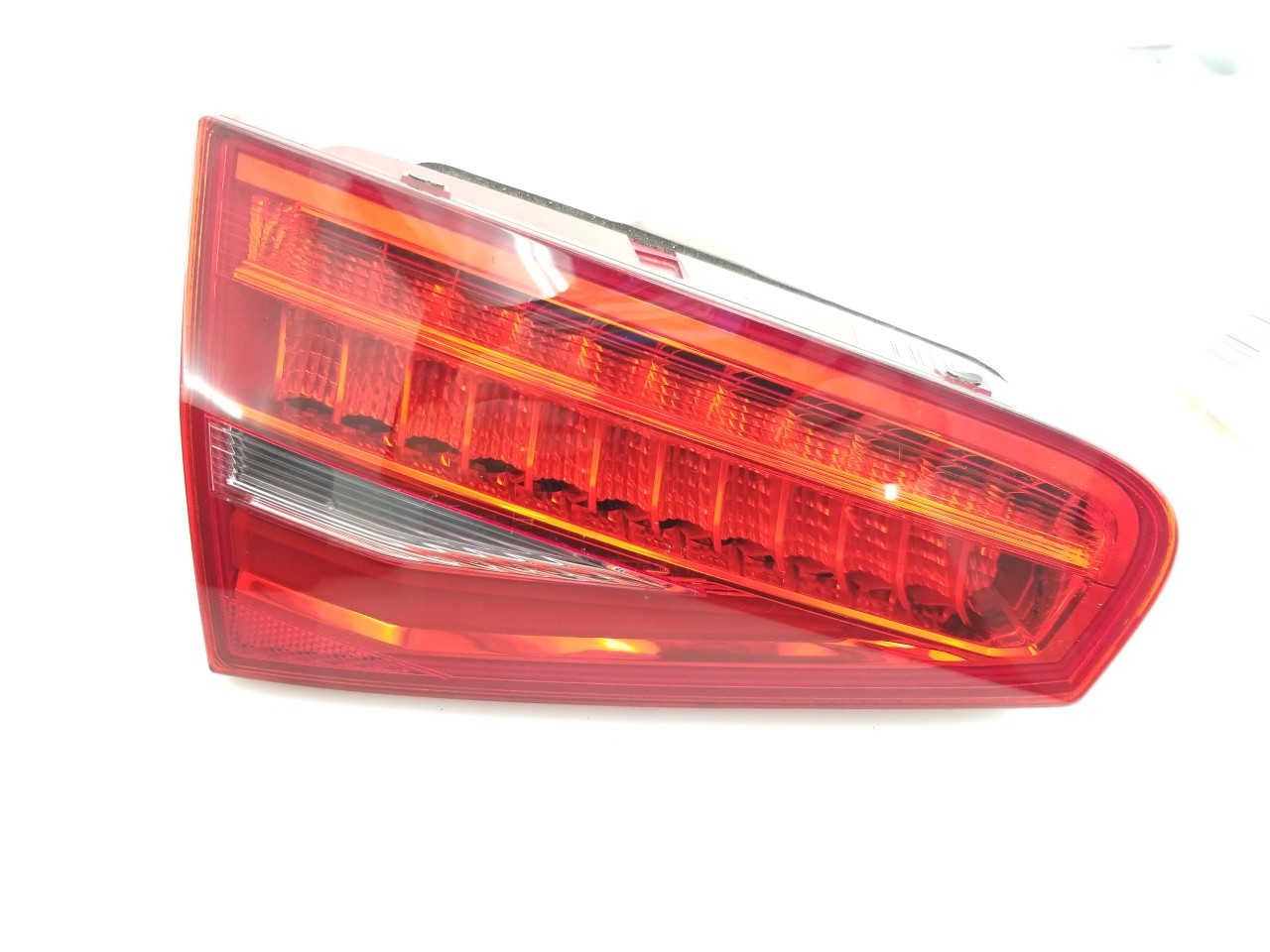 Taillight Inner LR