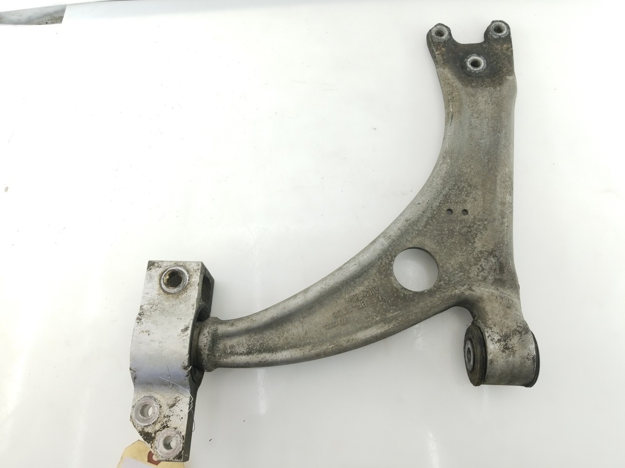 Front Lower Control Arm R