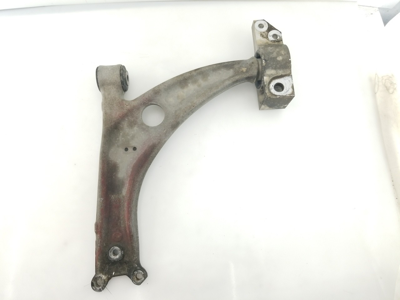 Front Lower Control Arm R