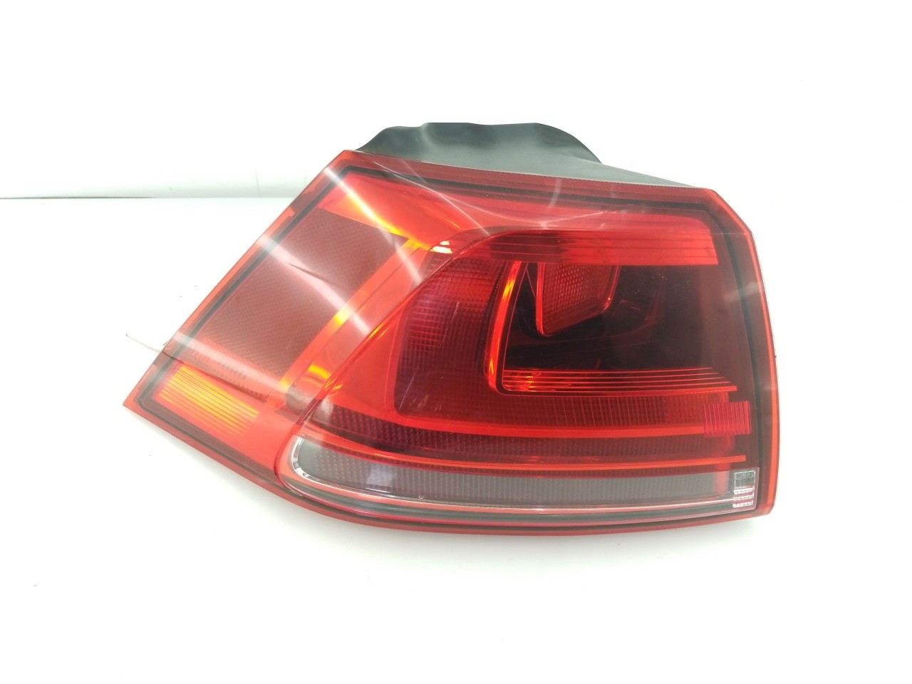 Taillight Outer LR