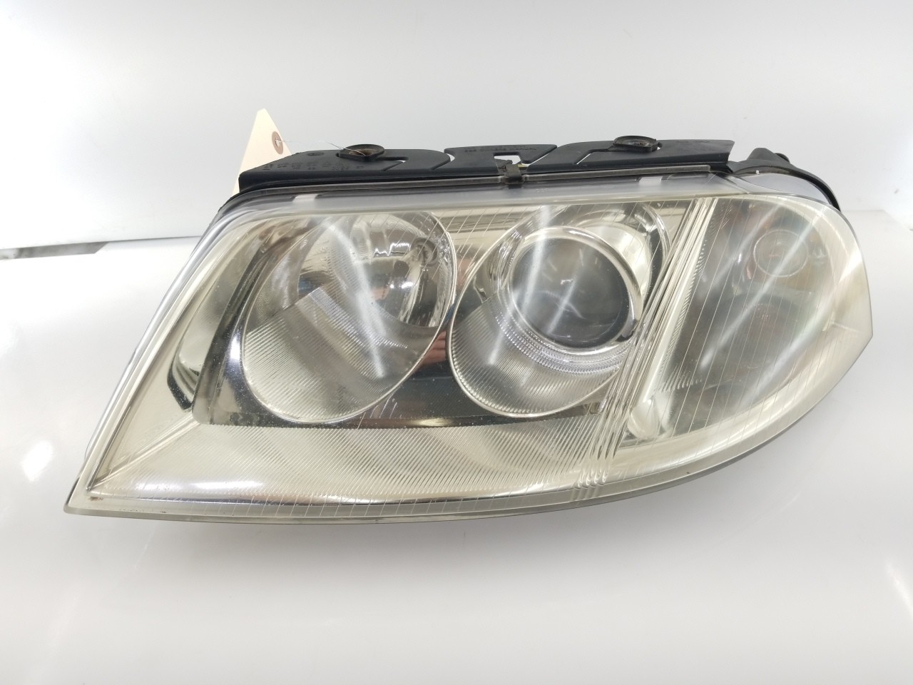 Headlight LF