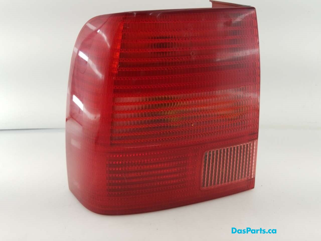 Taillight Outer LR
