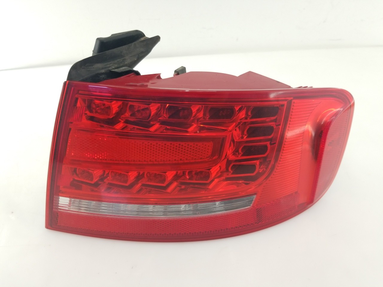 Taillight Outer RR