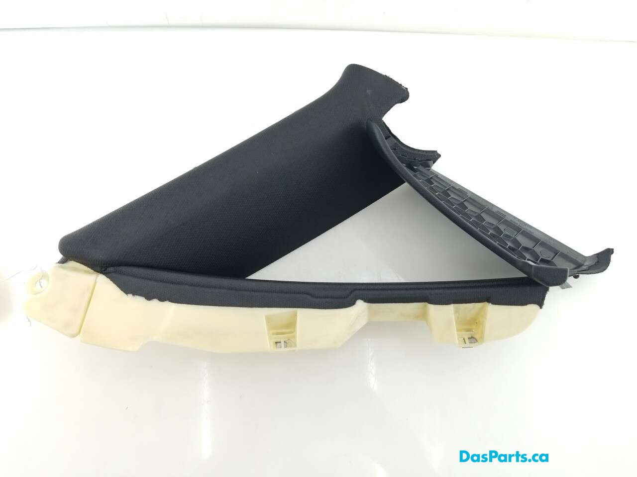 Quarter Glass Trim L