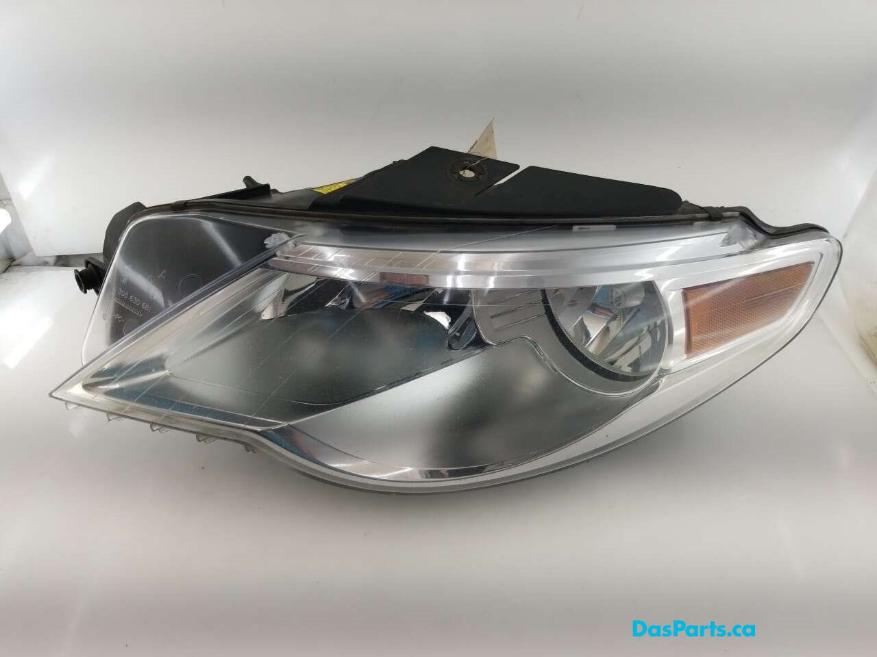 Headlight LF