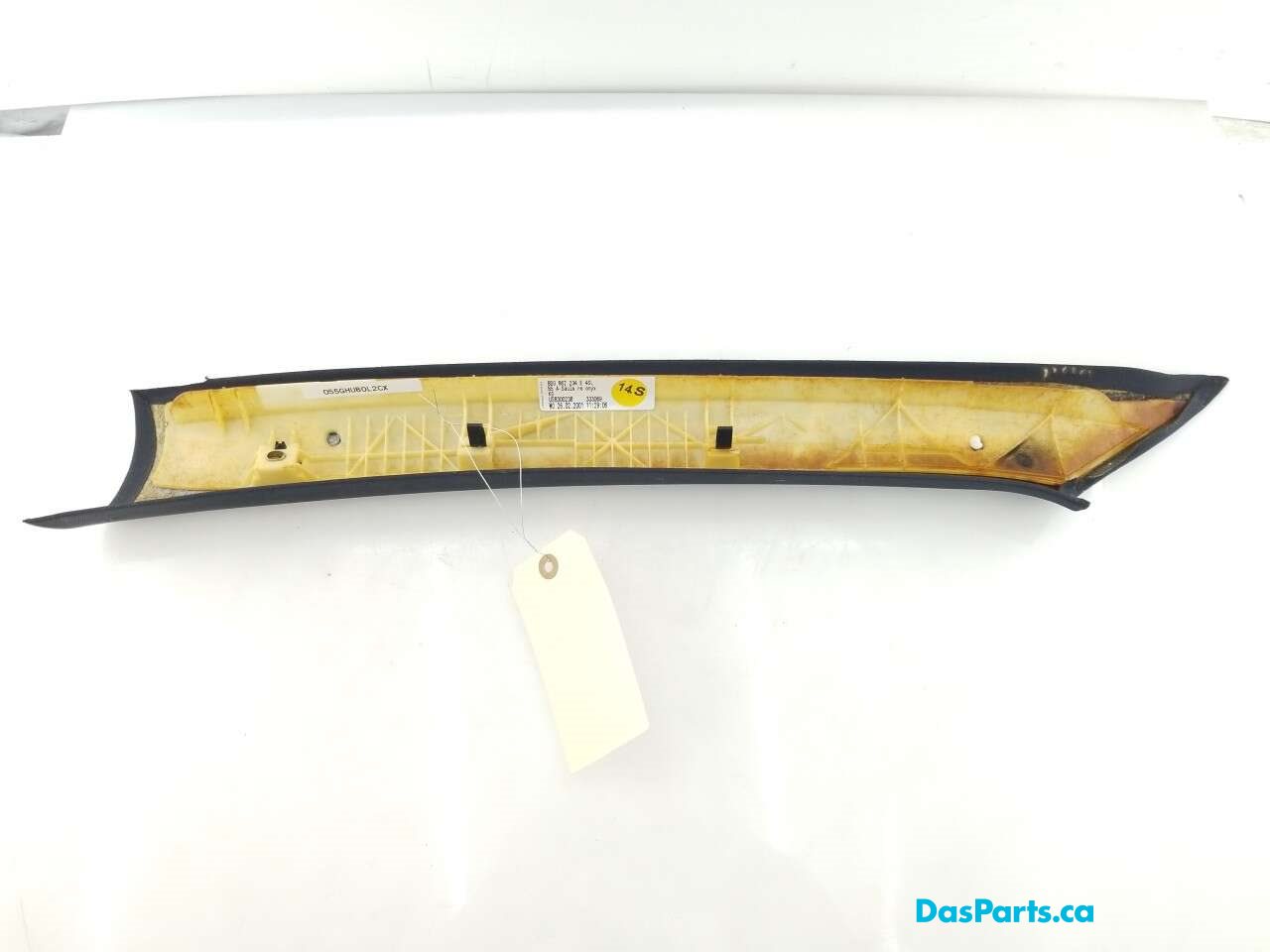 Headliner A-Pillar Trim R