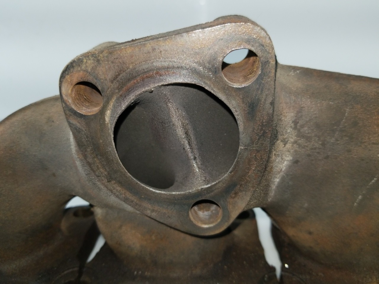 Exhaust Manifold 1