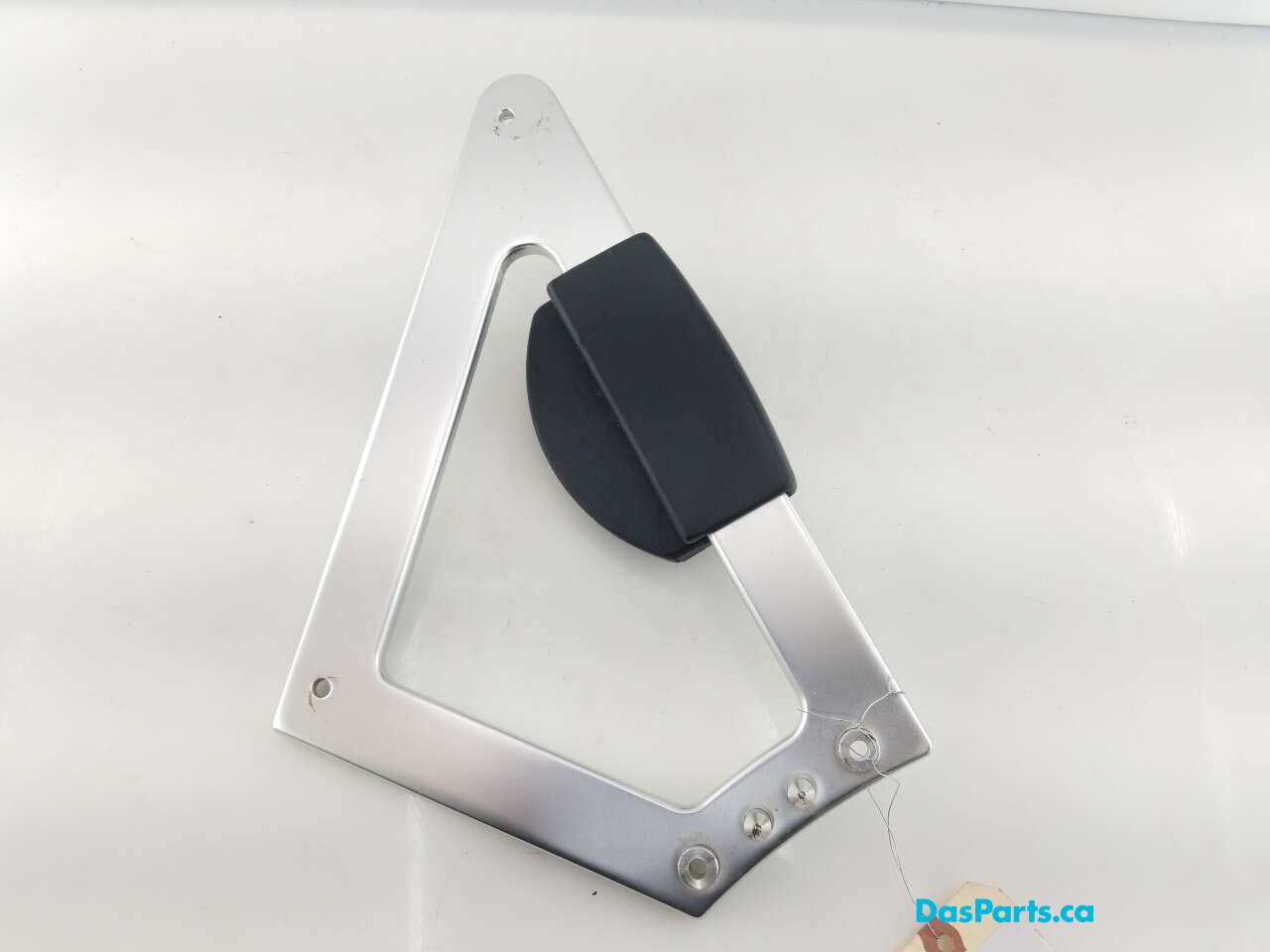 Center Console Knee Support L