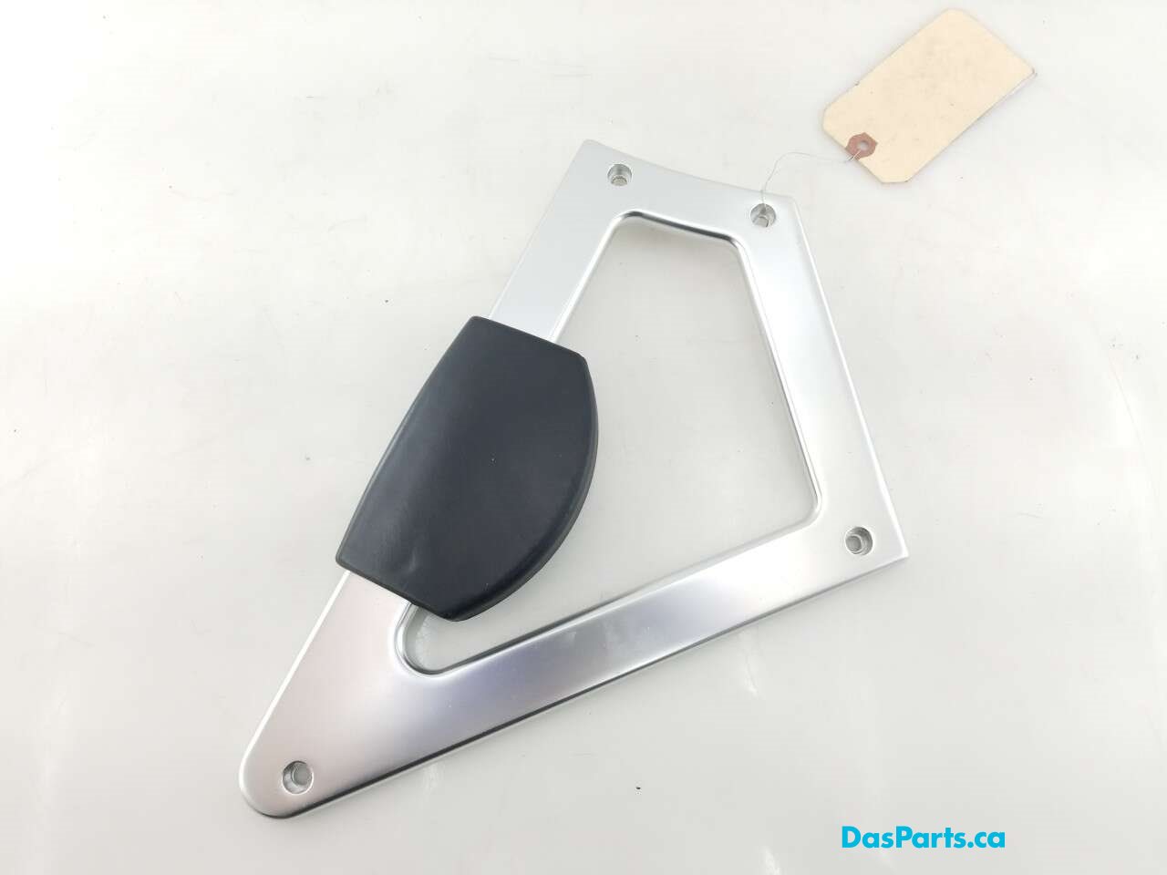 Center Console Knee Support R