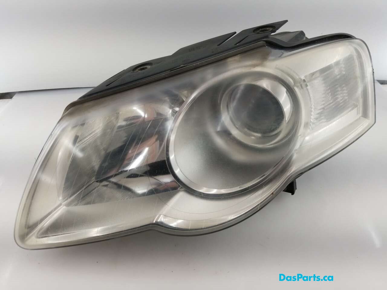 Headlight LF