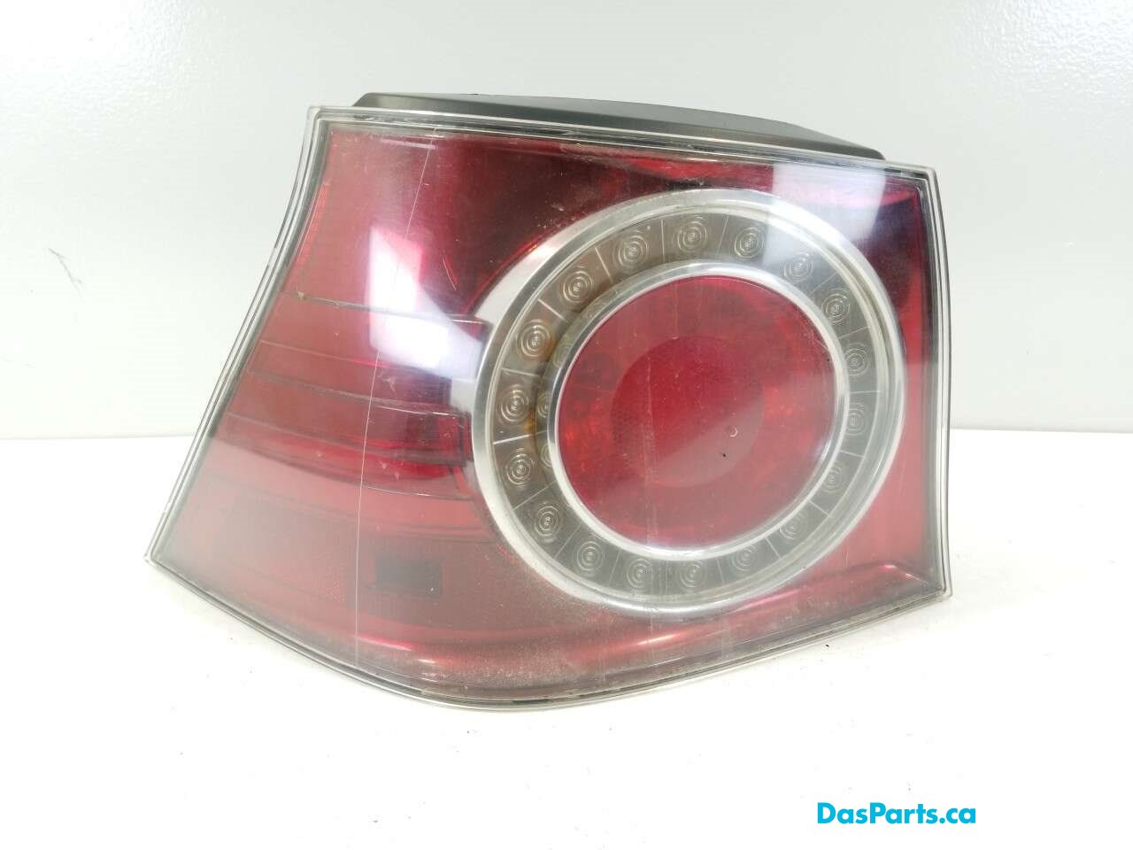 Taillight Outer LR