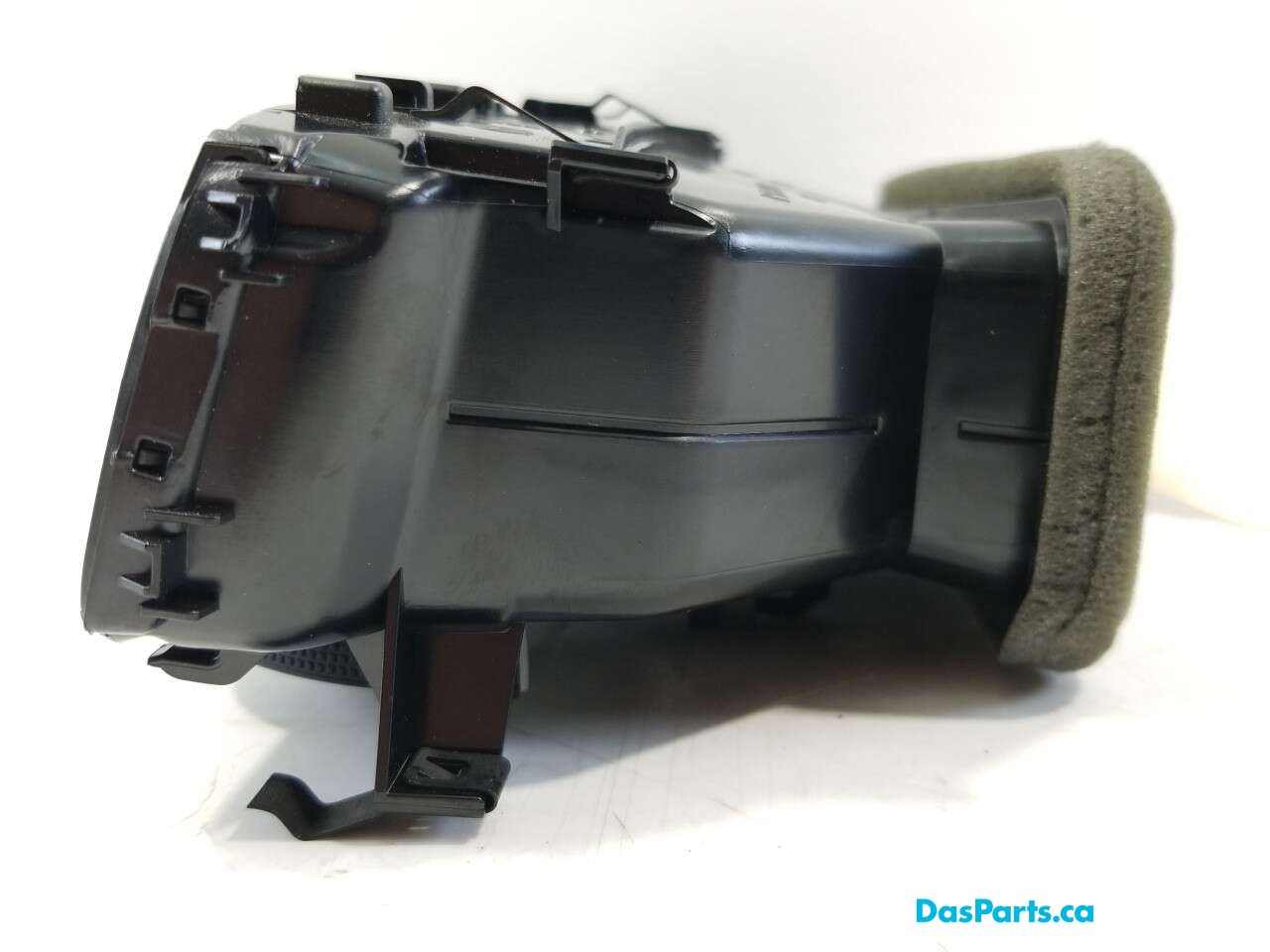 Dash Vent Center