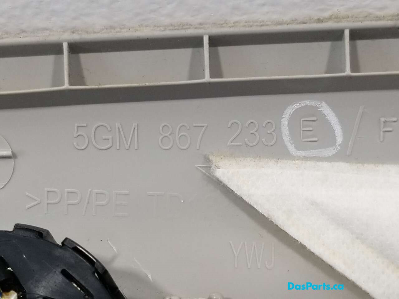 Headliner A-Pillar Trim L