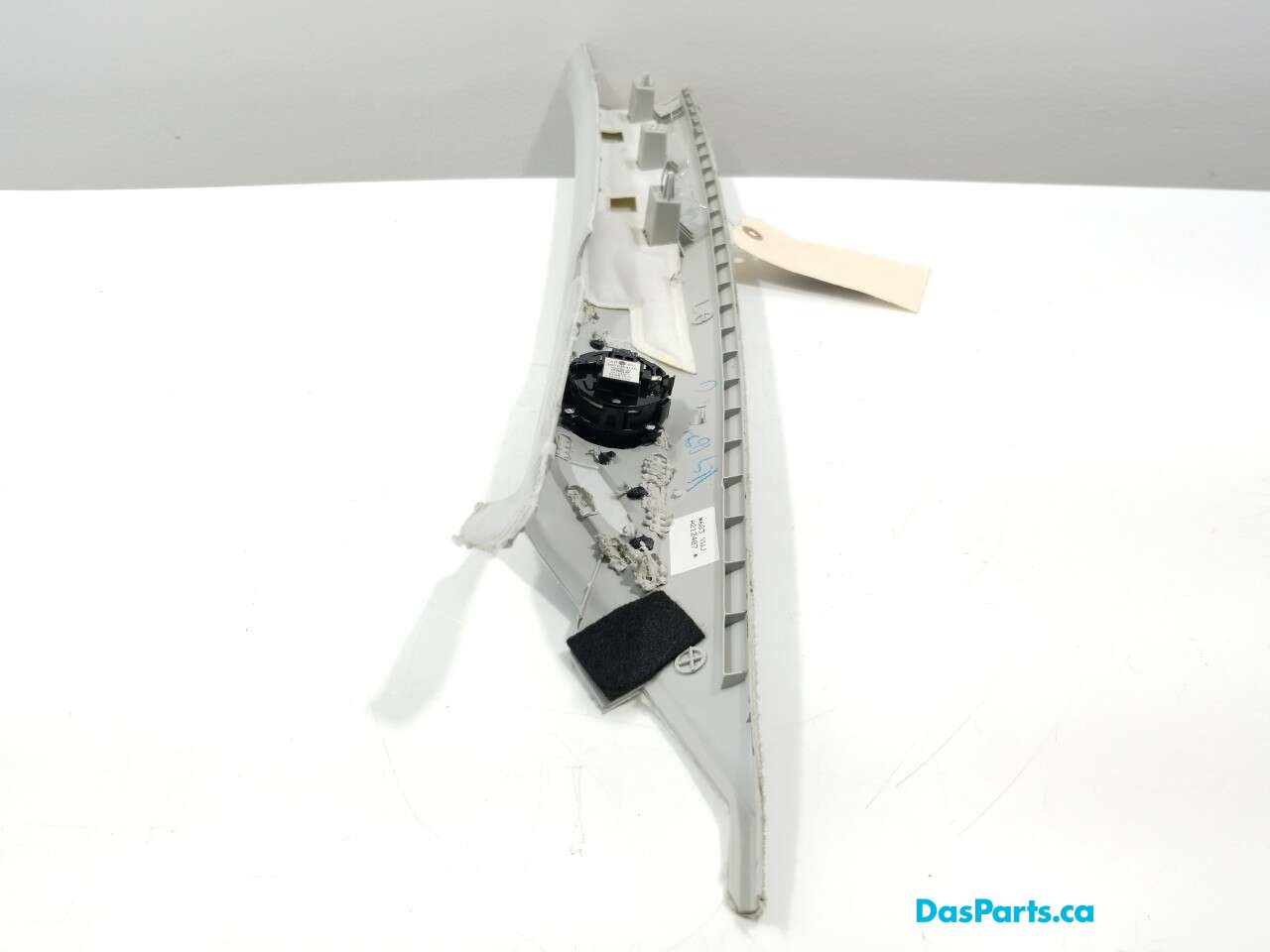 Headliner A-Pillar Trim R
