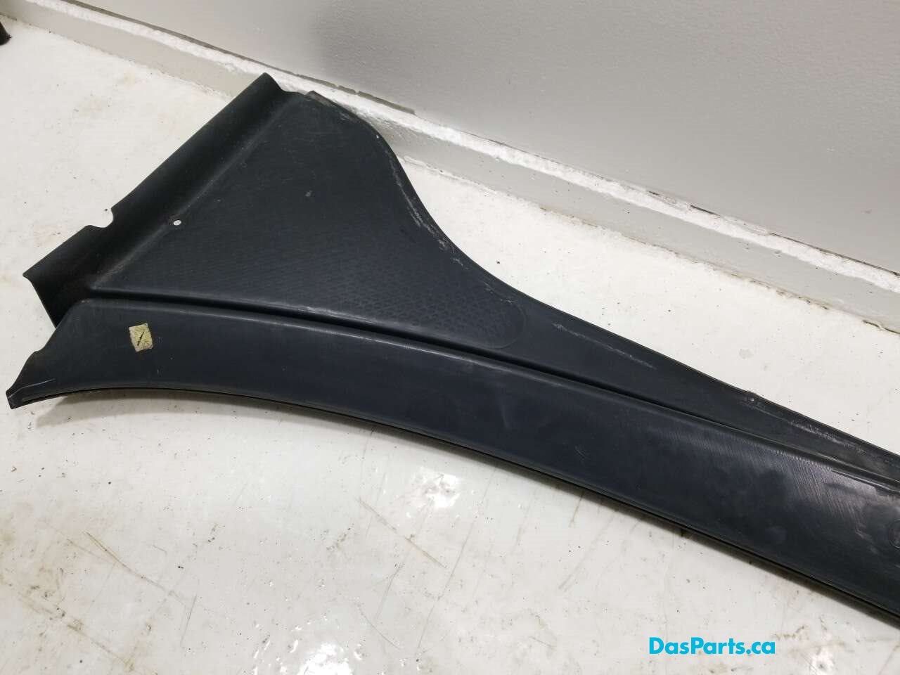 Wiper Cowl