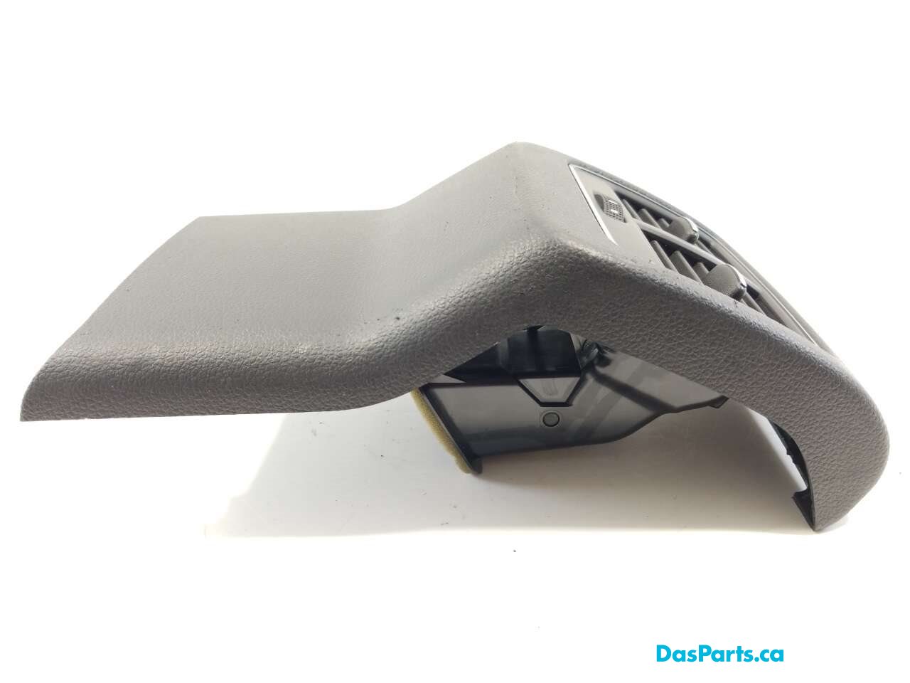 Rear Center Console Vent