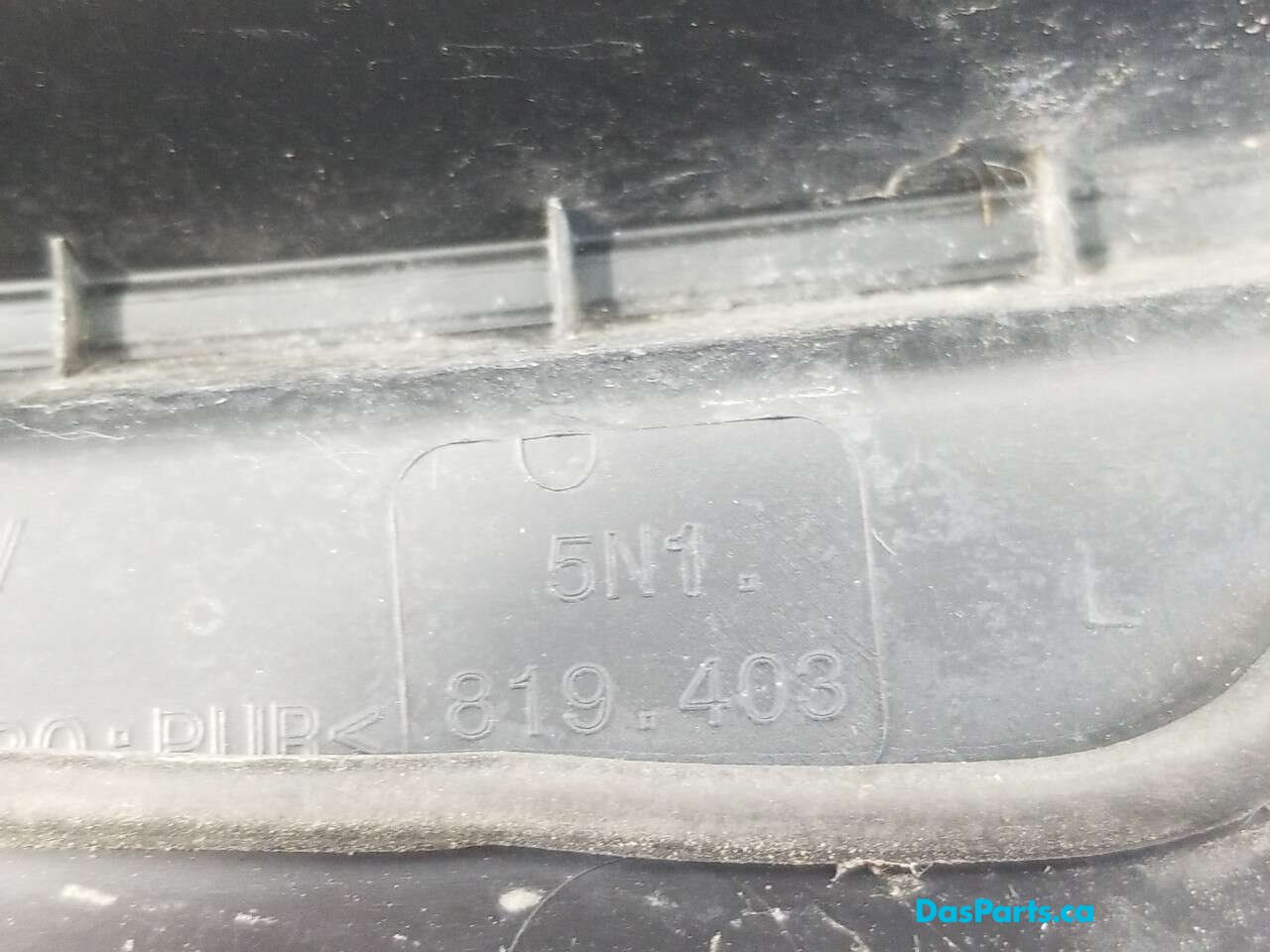 Wiper Cowl