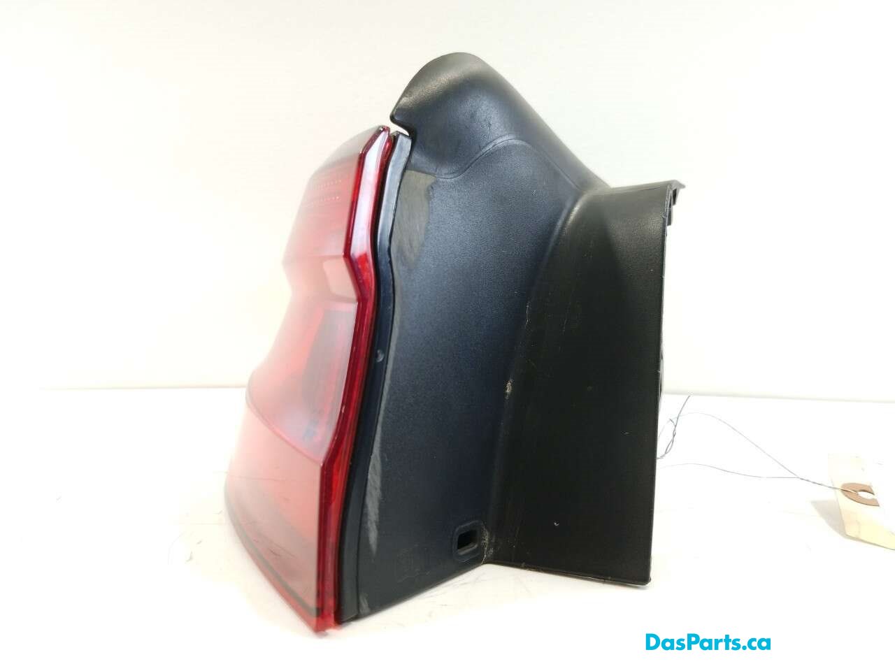Taillight Outer LR