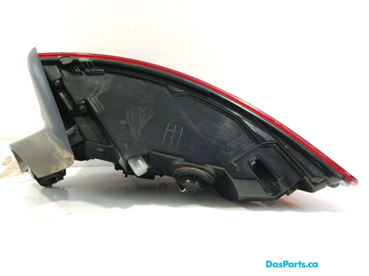 Taillight Outer LR
