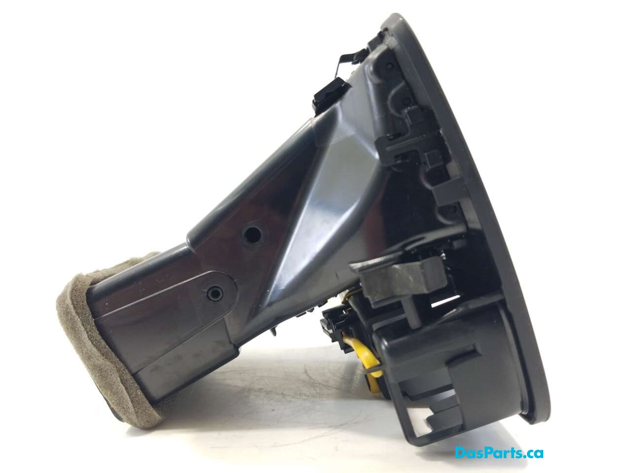 Rear Center Console Vent