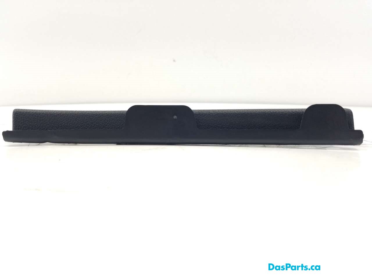 Lower A-Pillar Trim R