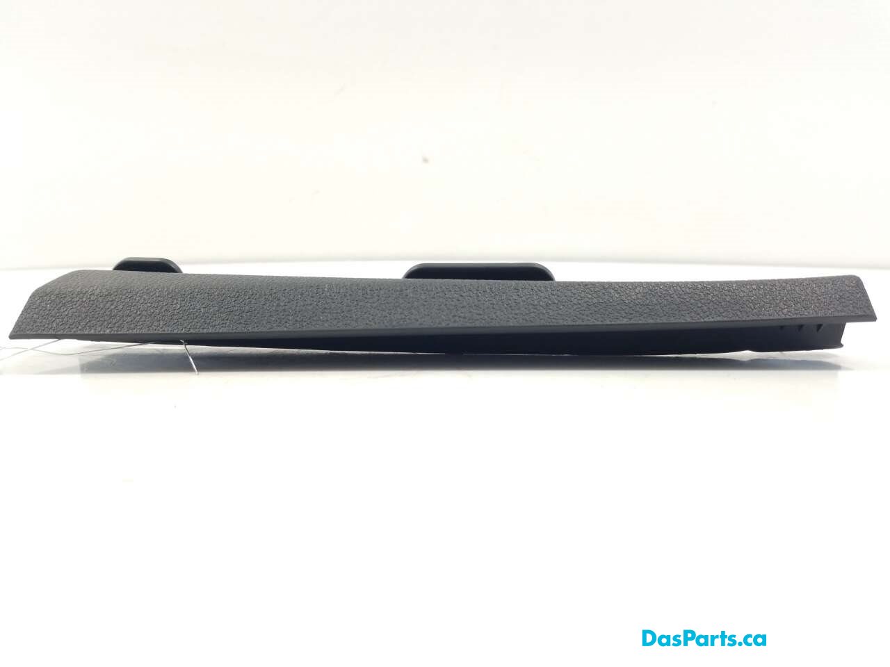 Lower A-Pillar Trim R
