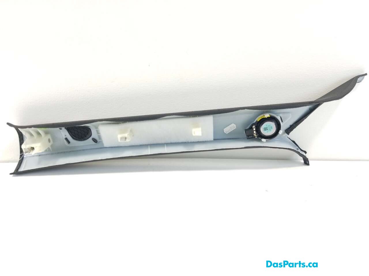 Headliner A-Pillar Trim R