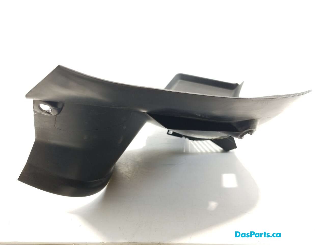 Lower C-Pillar Trim R