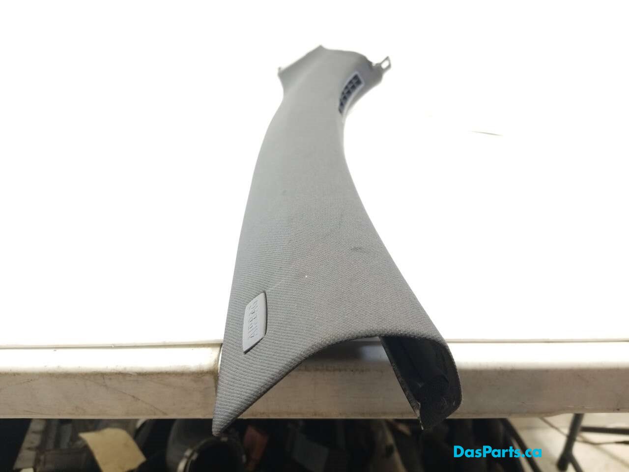 Headliner A-Pillar Trim L