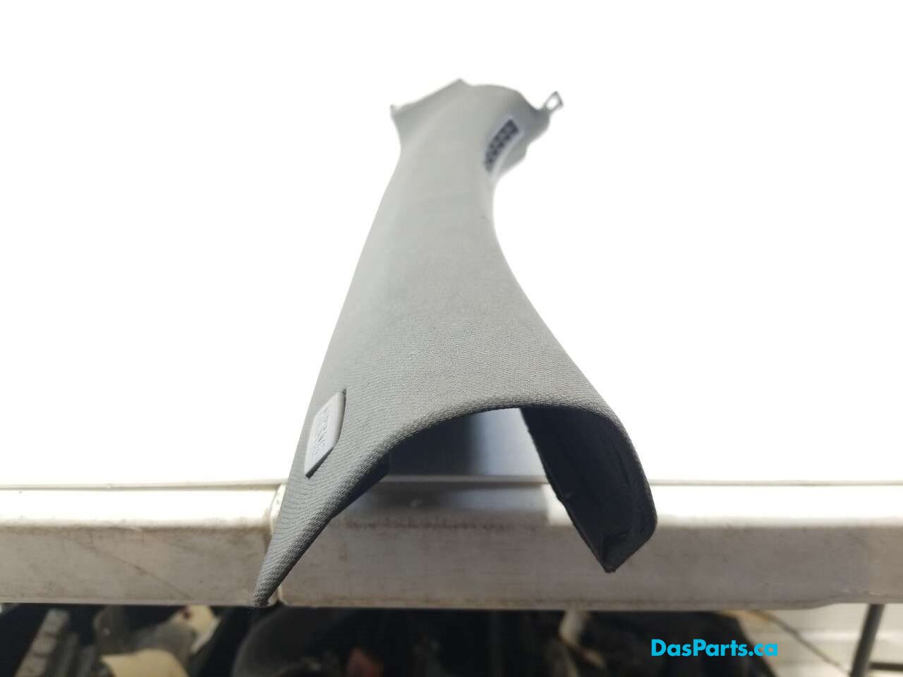 Headliner A-Pillar Trim L