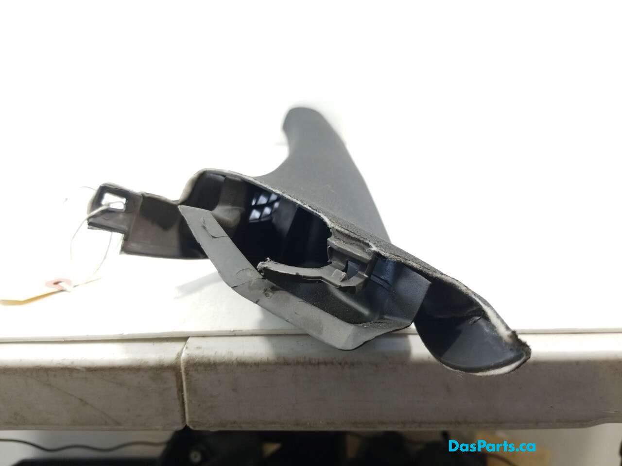 Headliner A-Pillar Trim L