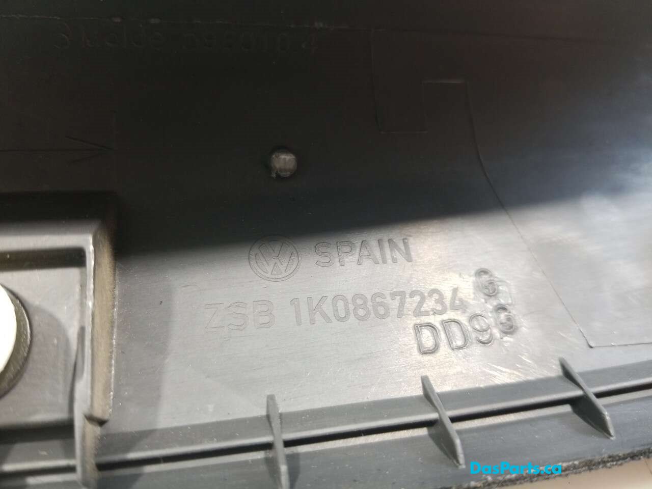 Headliner A-Pillar Trim R