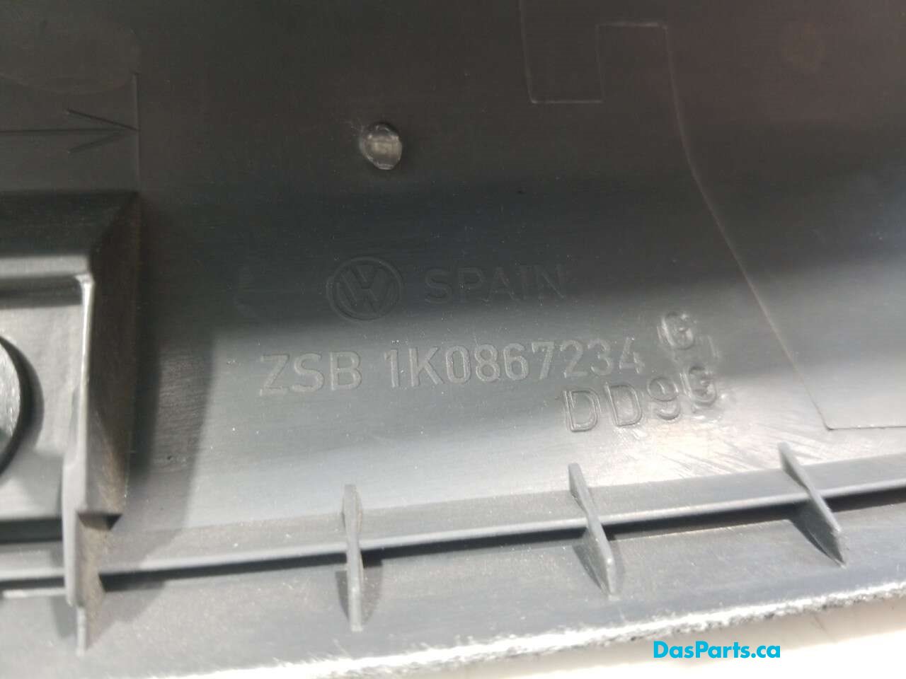 Headliner A-Pillar Trim R