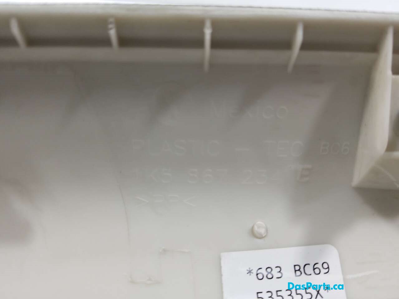 Headliner A-Pillar Trim R