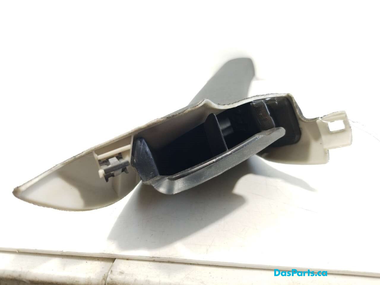 Headliner A-Pillar Trim R