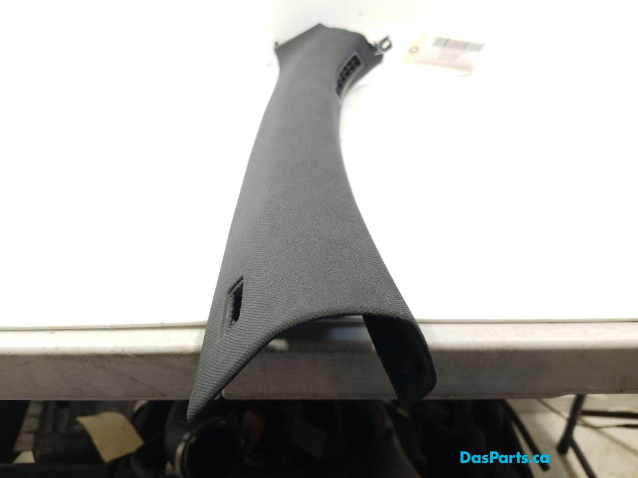 Headliner A-Pillar Trim L