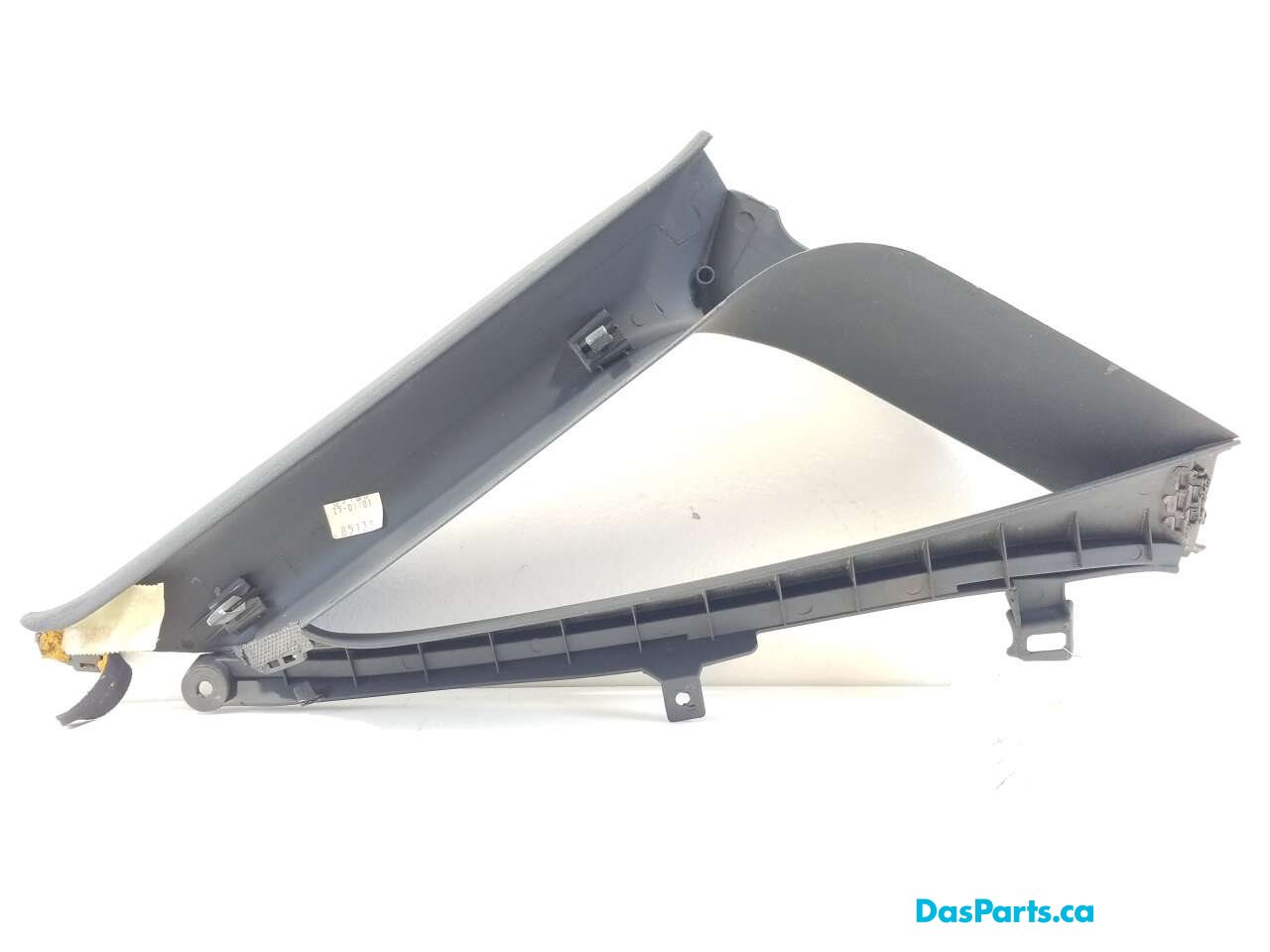 Quarter Glass Trim R