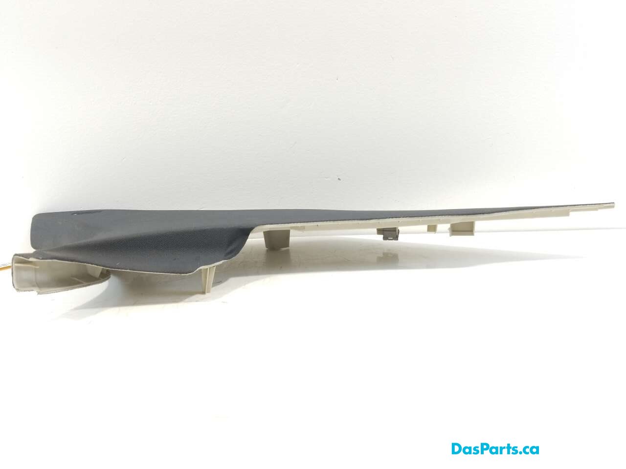 Headliner C-Pillar Trim R