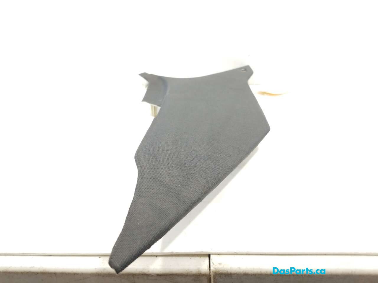 Headliner C-Pillar Trim R