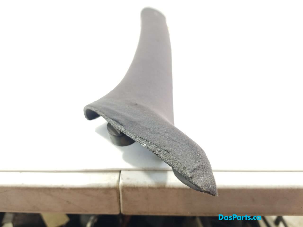 Headliner A-Pillar Trim L