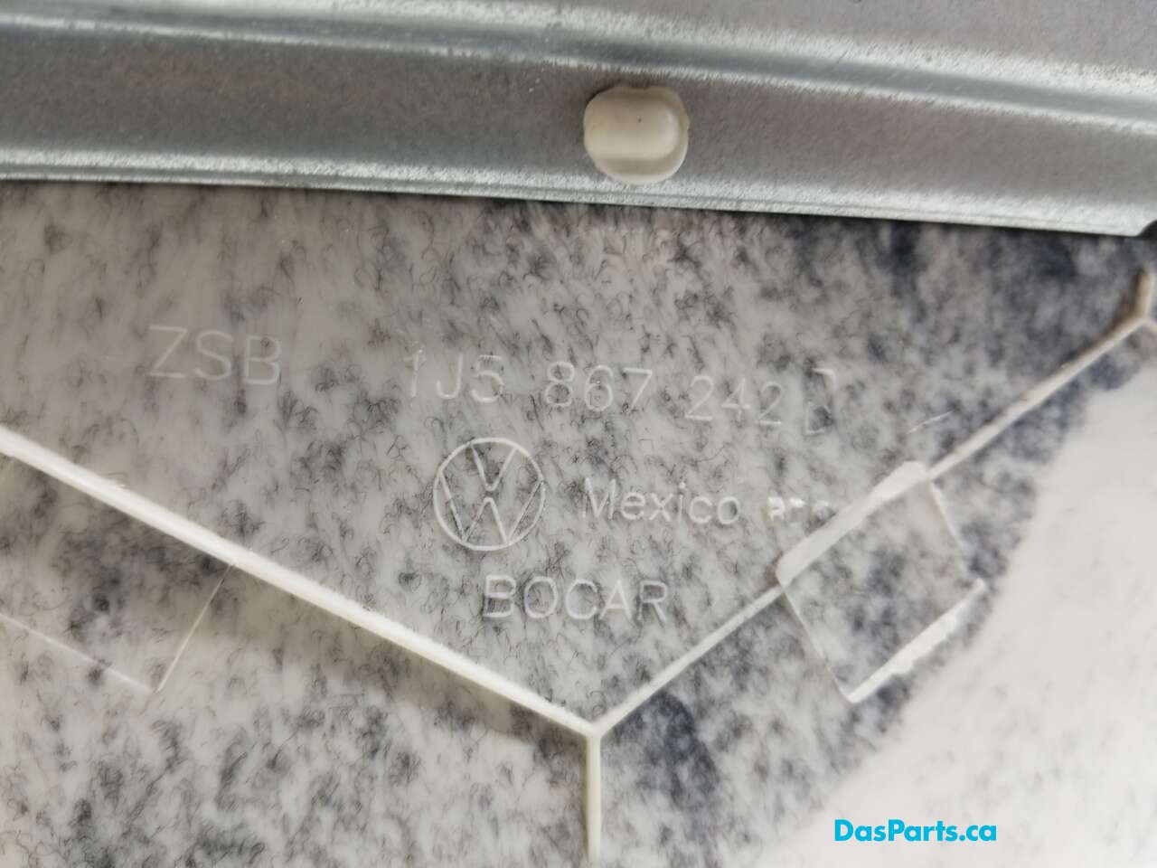 Headliner C-Pillar Trim R