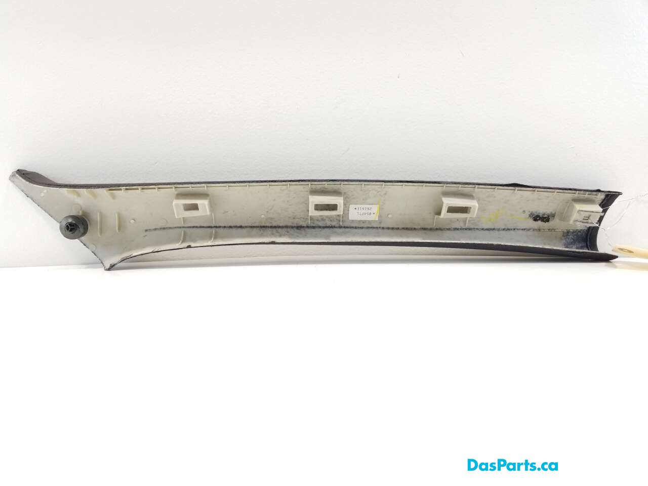Headliner A-Pillar Trim L