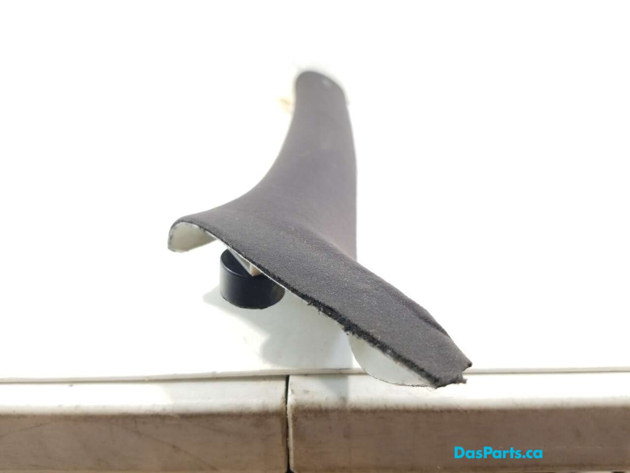 Headliner A-Pillar Trim L