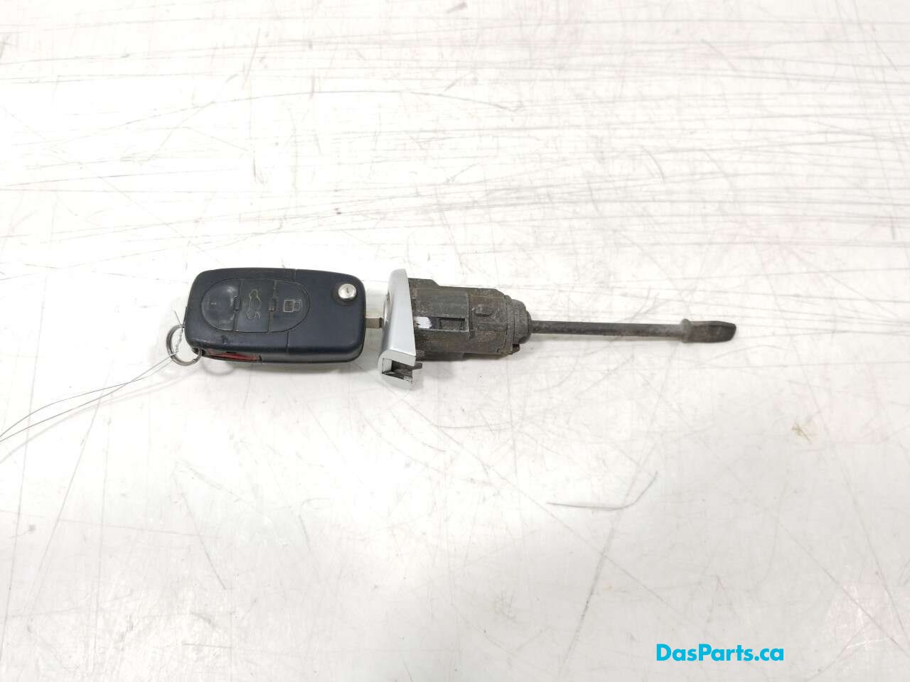 Lock Cylinder w/ Key