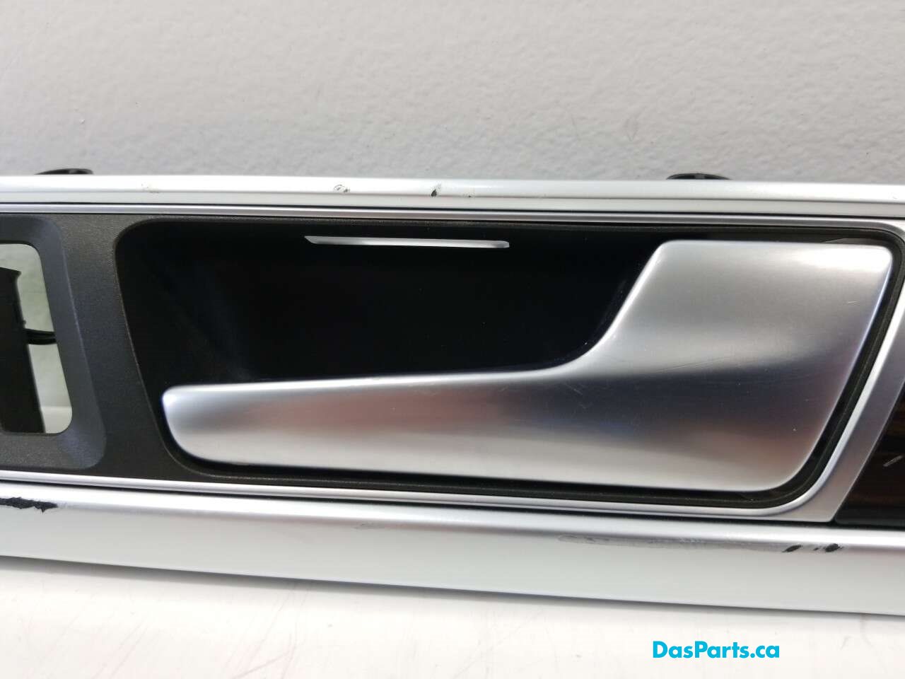 Door Trim RR