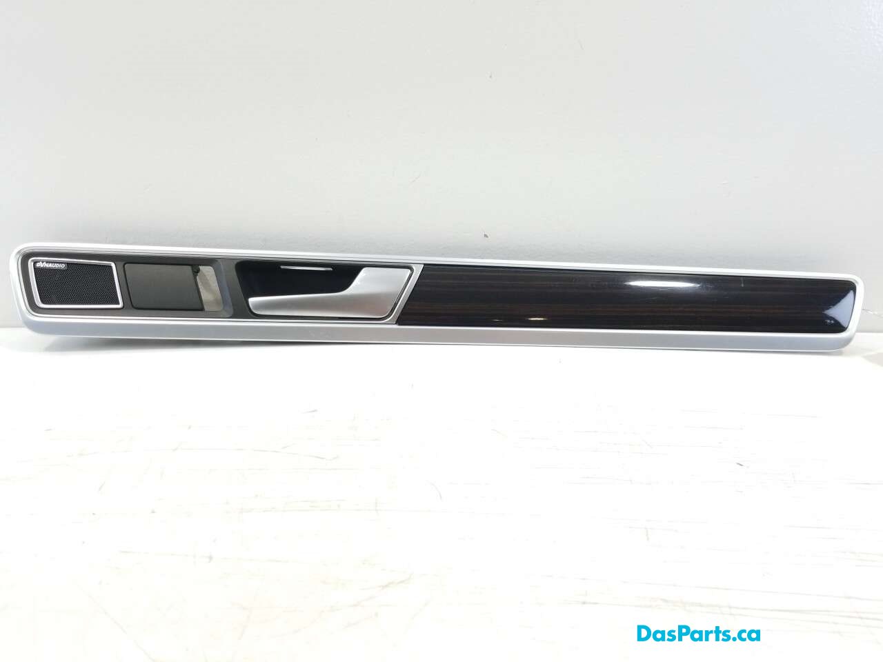 Door Trim RF