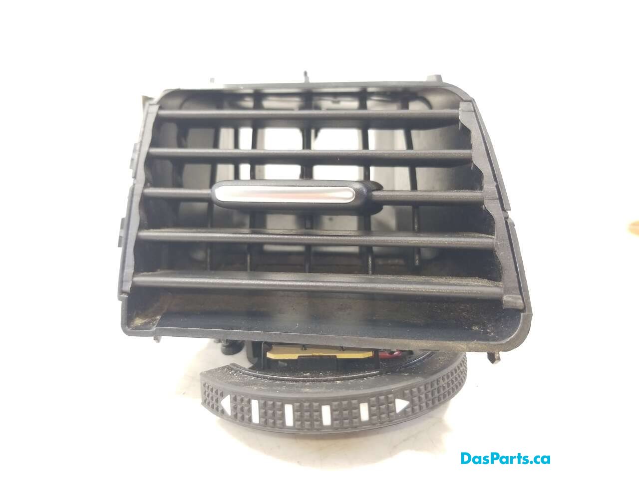Dash Vent Center Left